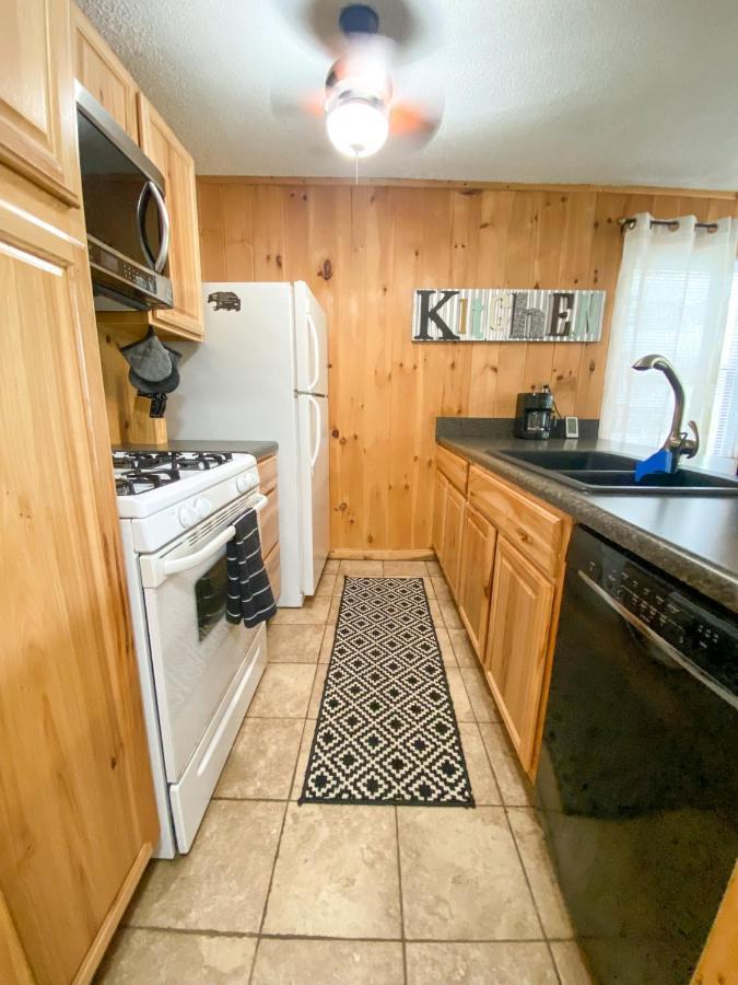 Your Perfect Basecamp For Mountain Adventures! Beech Mountain Extérieur photo
