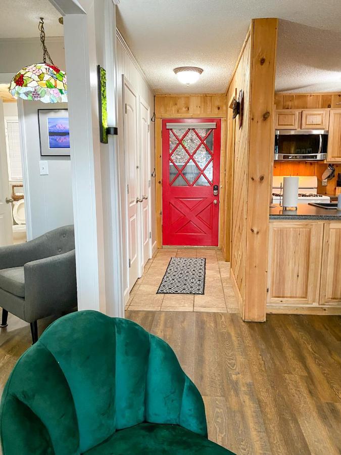 Your Perfect Basecamp For Mountain Adventures! Beech Mountain Extérieur photo
